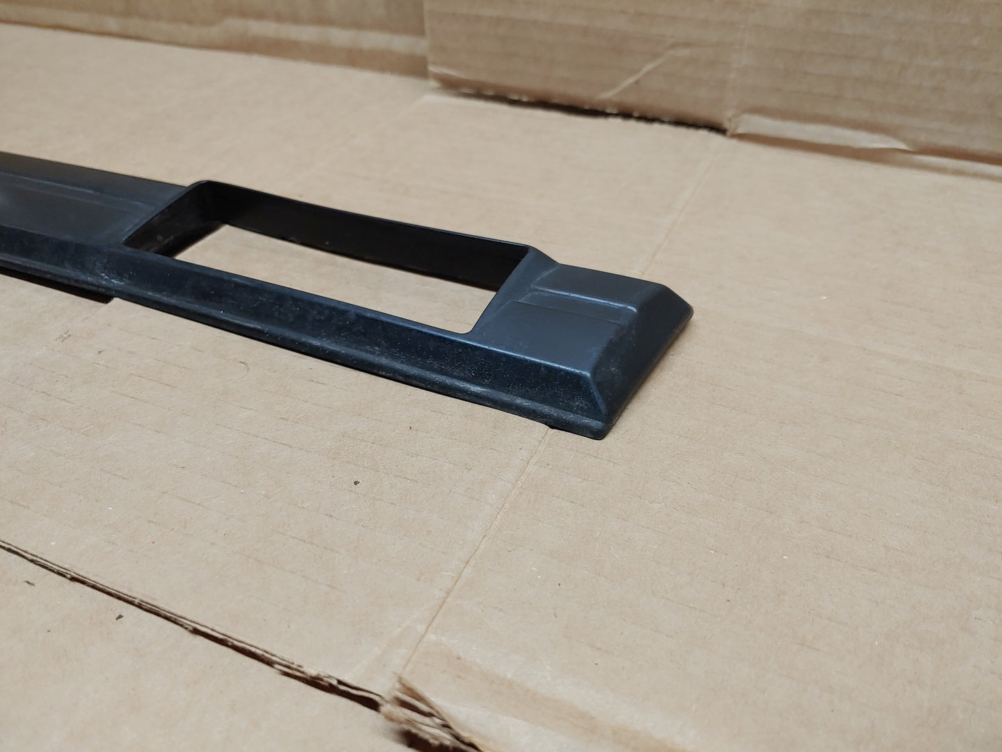 1981-1985 Mazda Rx7 FB Rear Fender Side Molding Trim