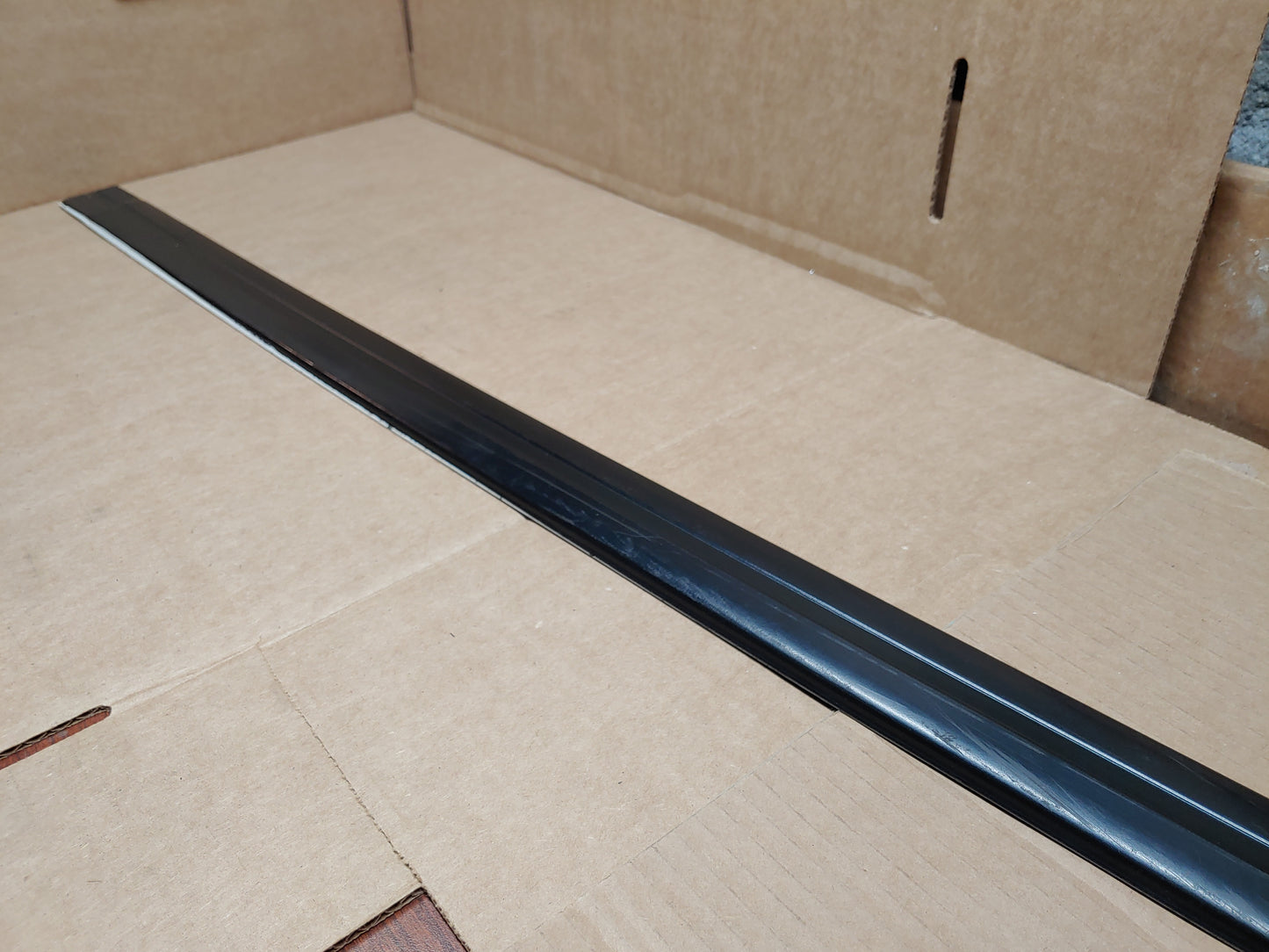 1986-1988 Mazda Rx7 FC Door Side Molding Trim