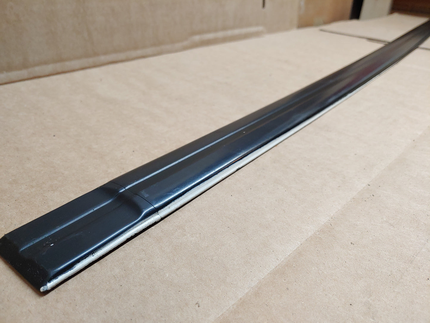 1986-1988 Mazda Rx7 FC Door Side Molding Trim