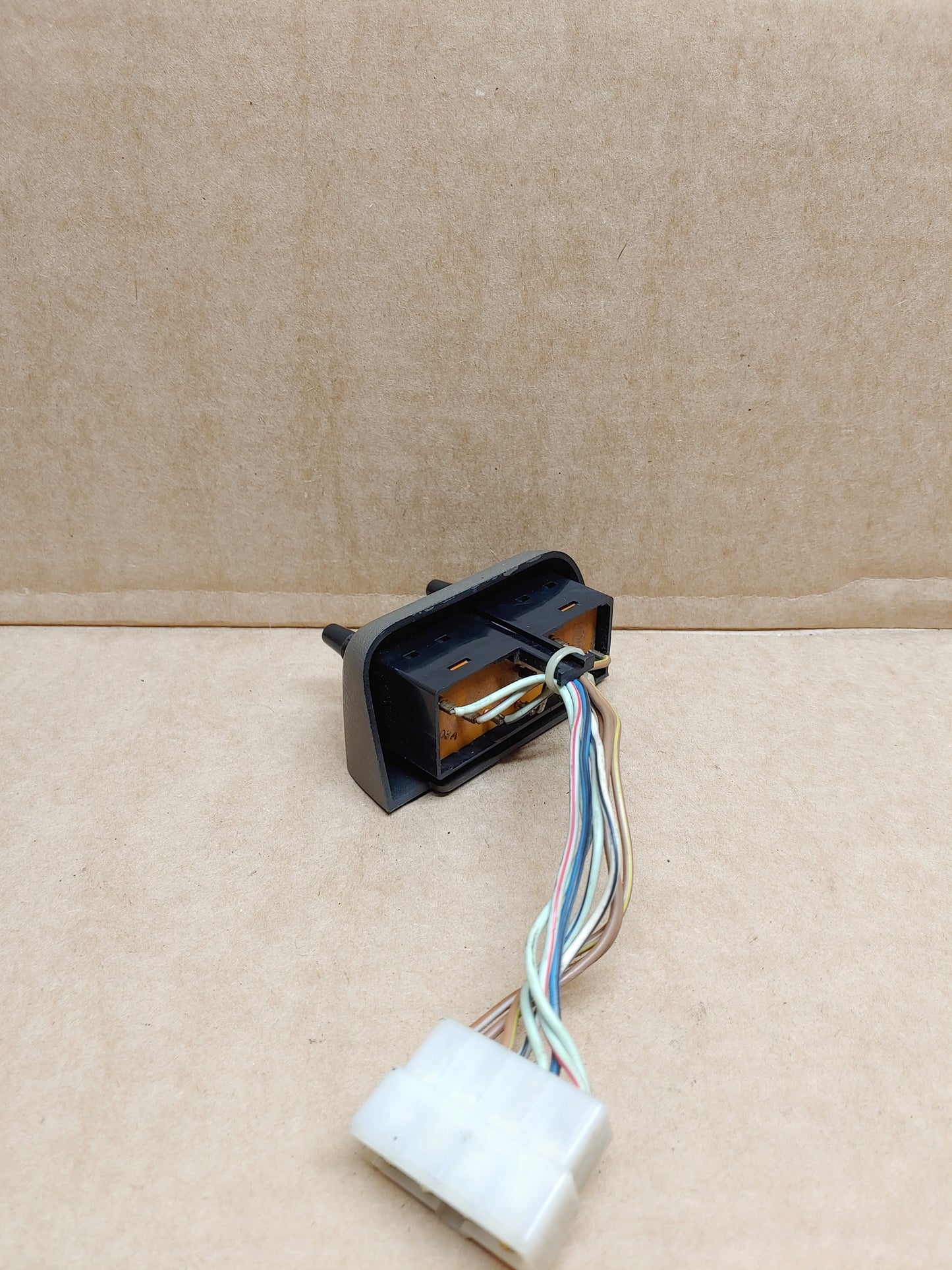 1979-1980 Mazda RX7 SA Power Mirror Switch