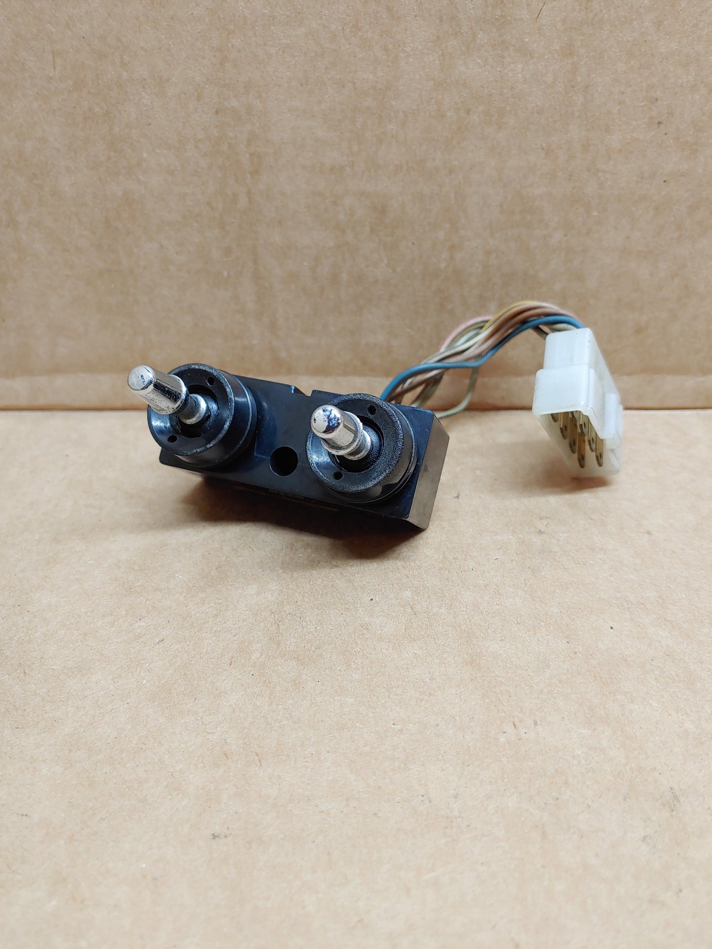1979-1980 Mazda RX7 SA Power Mirror Switch