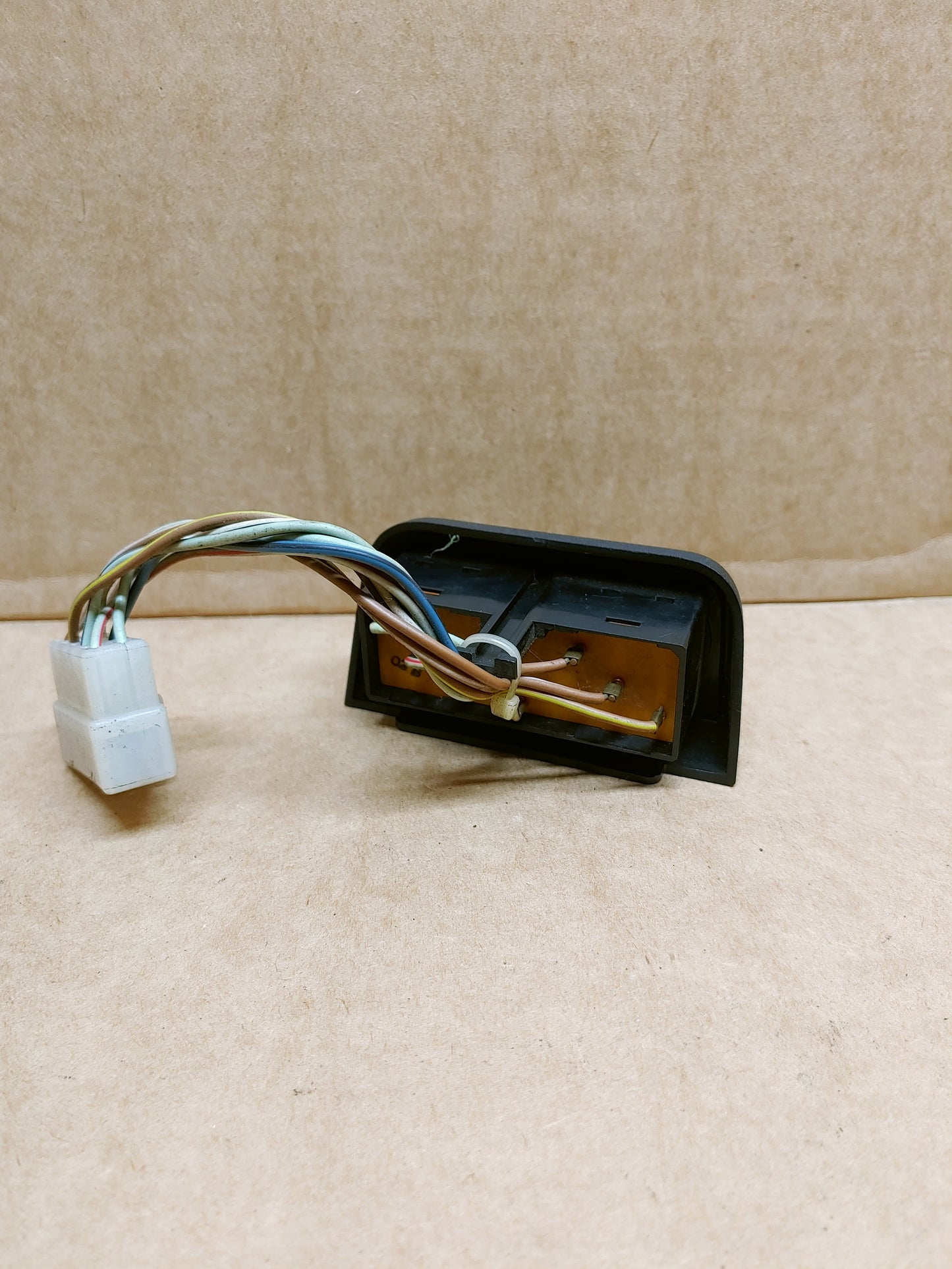 1979-1980 Mazda RX7 SA Power Mirror Switch