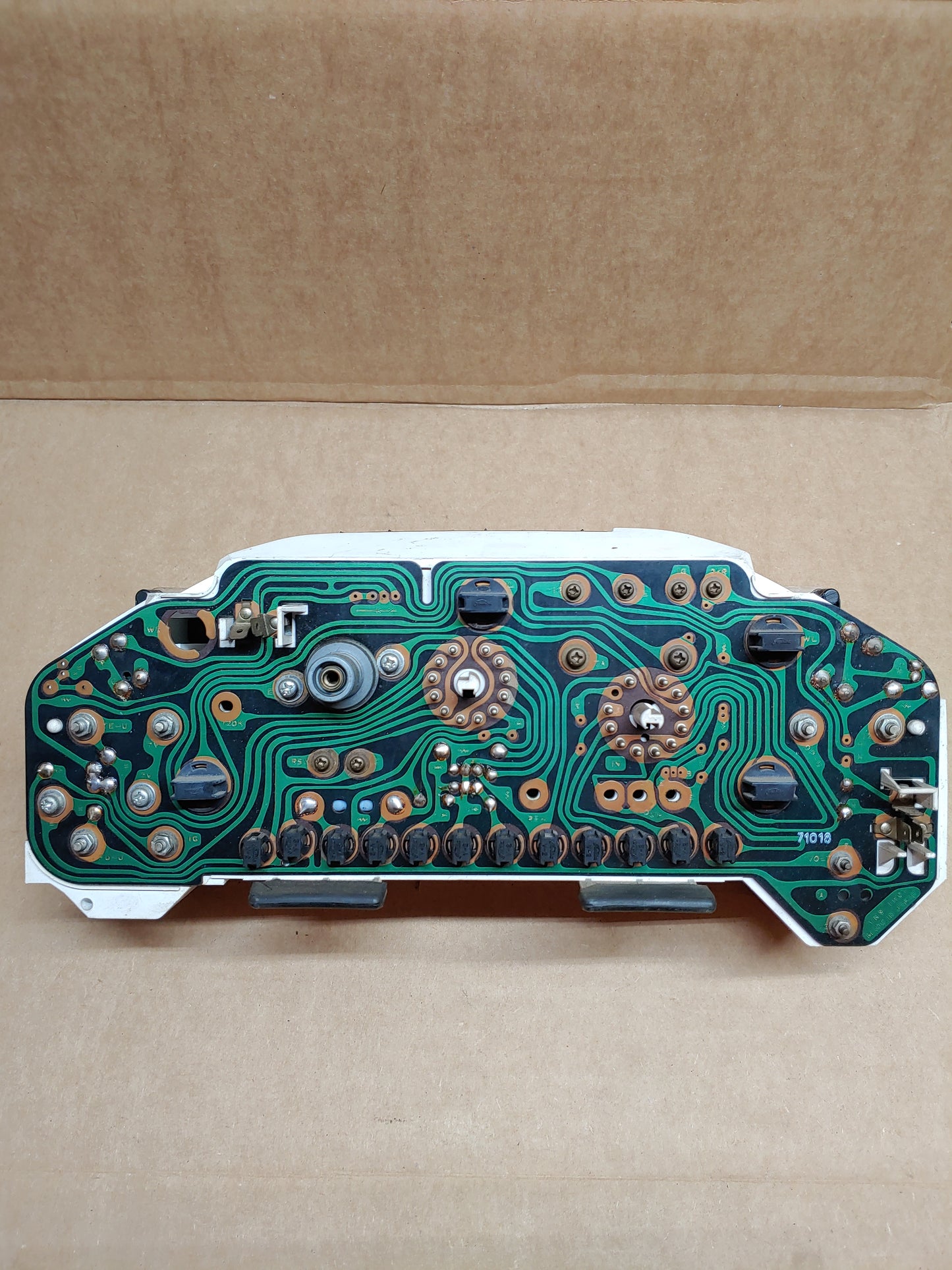 1984-1985 Mazda RX7 FB Gauge Instrument Cluster
