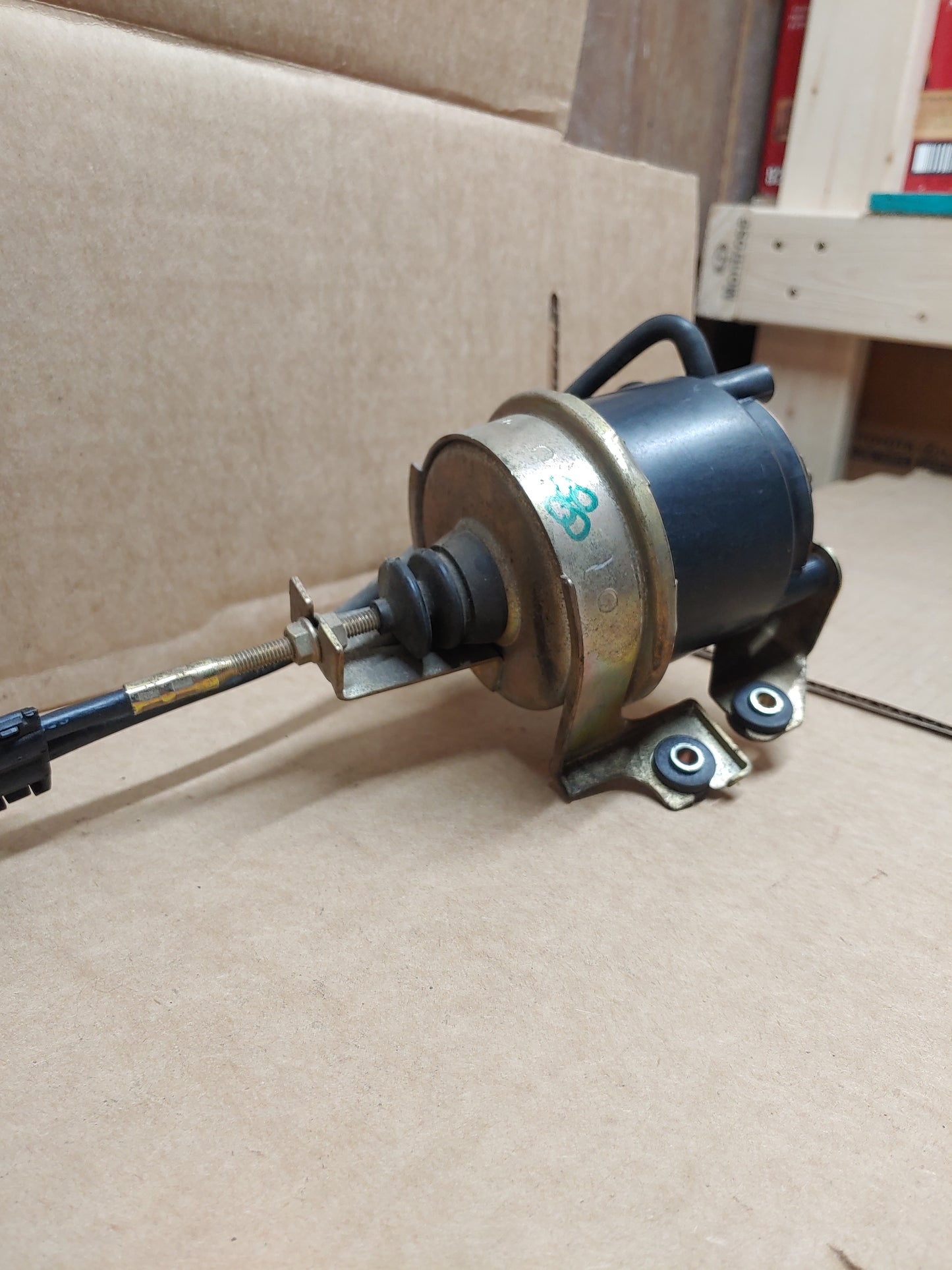 1986-1991 Mazda RX7 Cruise Control Actuator Servo Motor