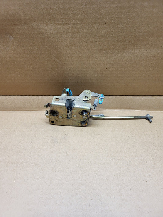 1979-1985 Mazda RX7 FB Door Latch Mechanism