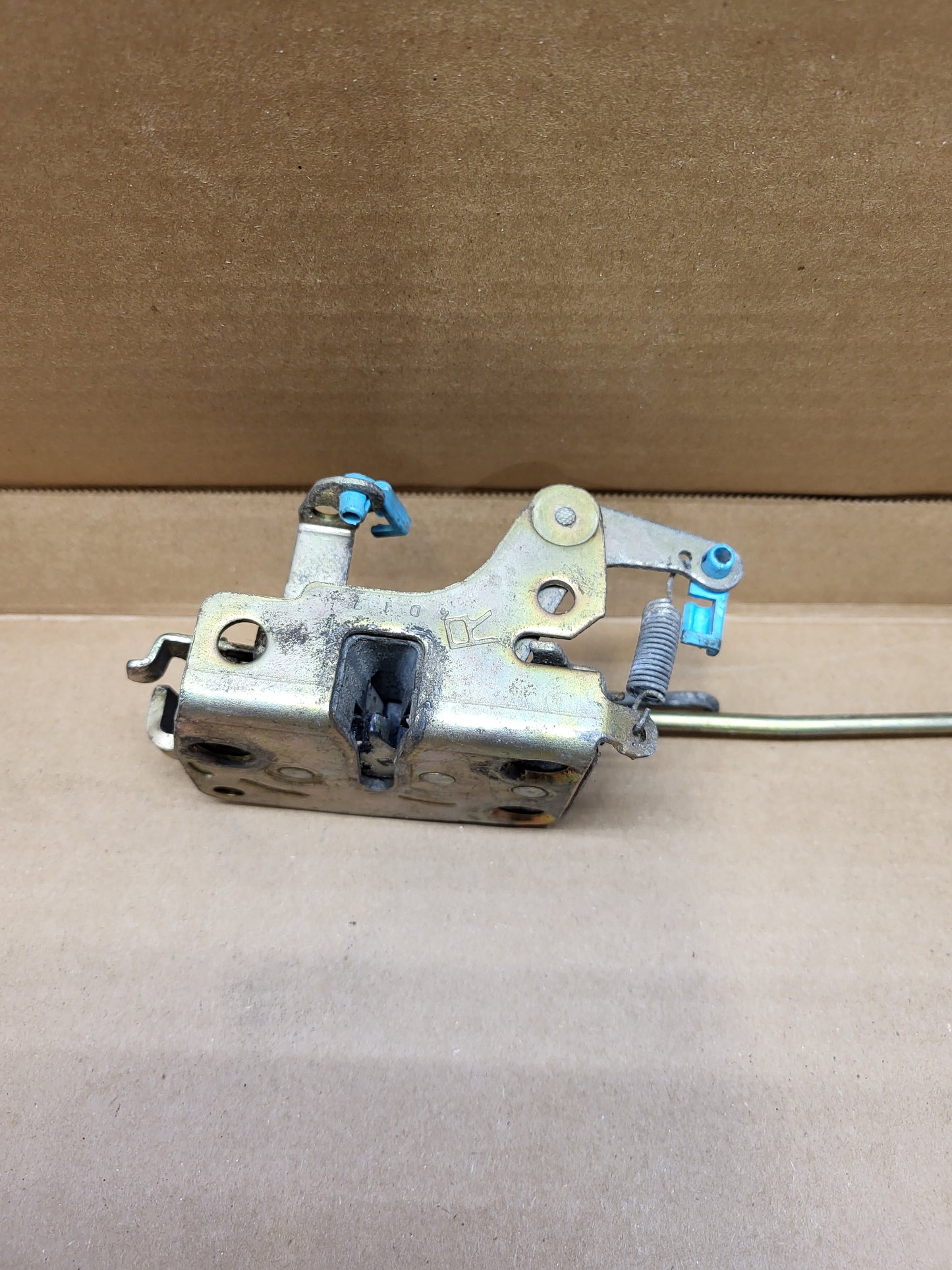 1979-1985 Mazda RX7 FB Door Latch Mechanism
