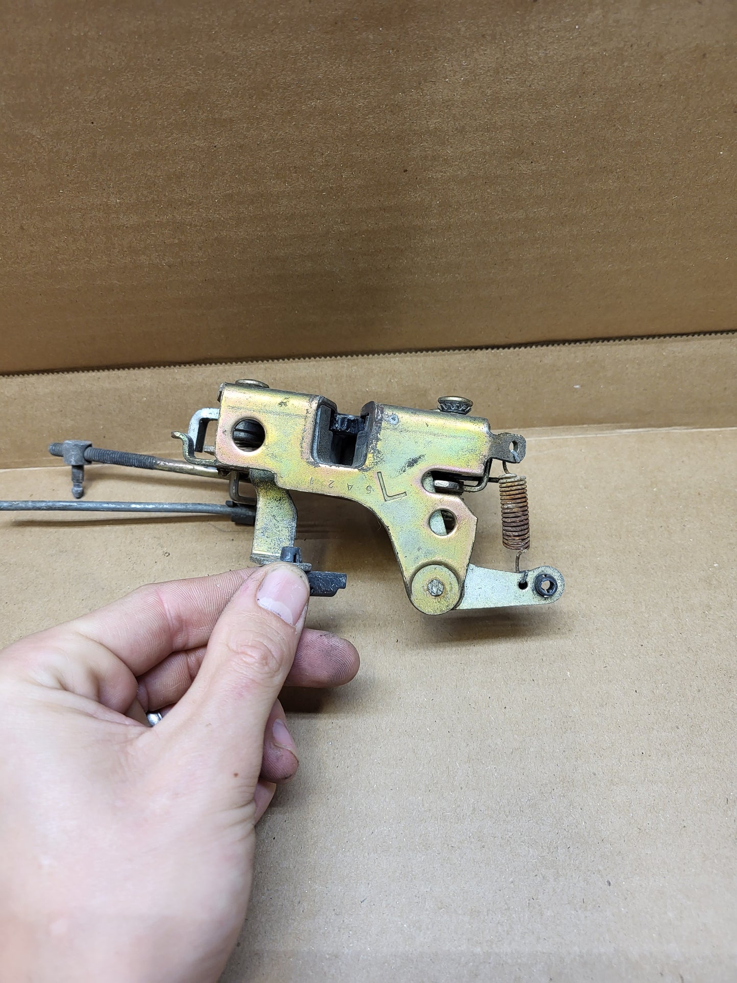 1979-1985 Mazda RX7 FB Door Latch Mechanism