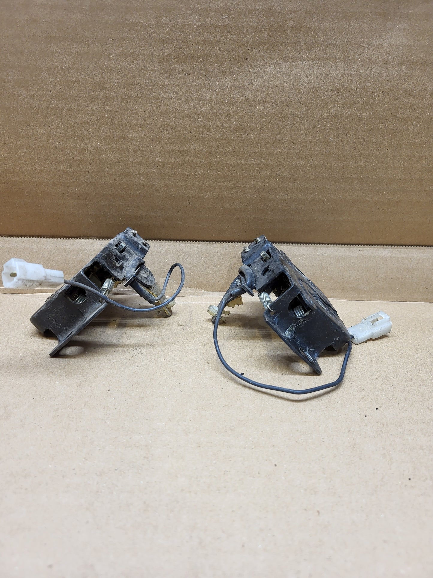1986-1991 Mazda RX7 FC Hatch Trunk Latch Coupe