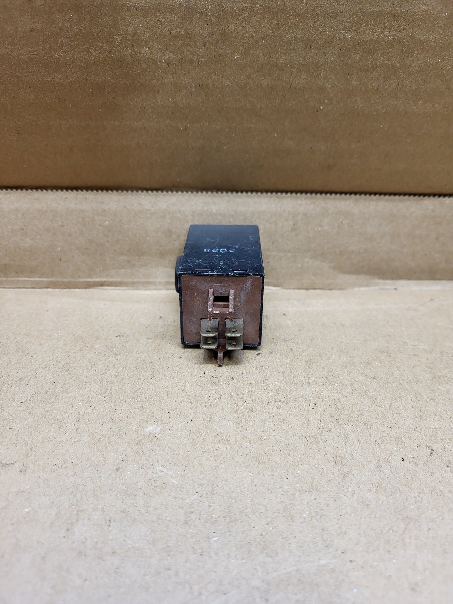 1981-1983 Mazda RX7 FB Check Lamp Relay BA01