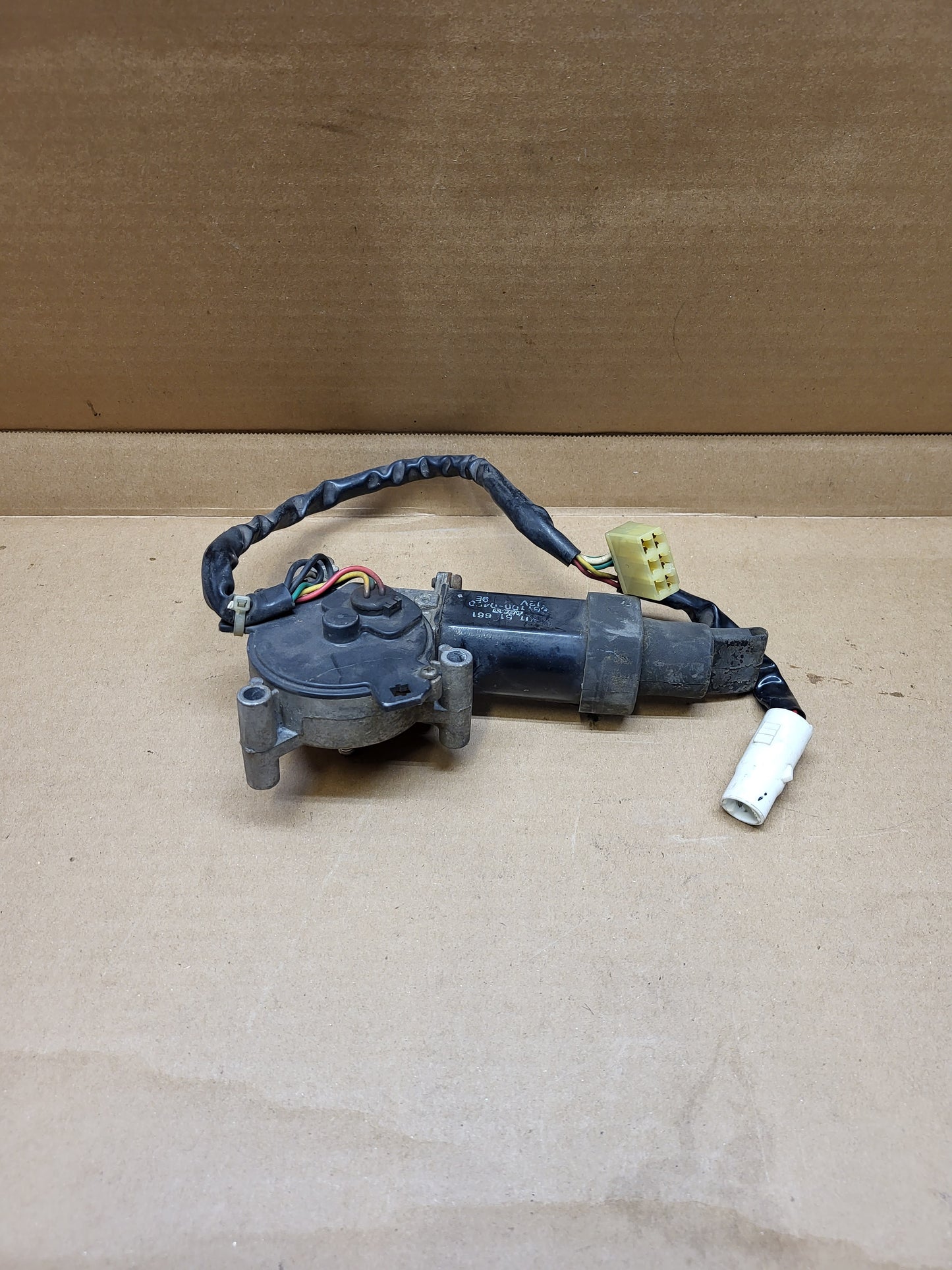 1986-1988 Mazda RX7 Headlight Motor Right Side