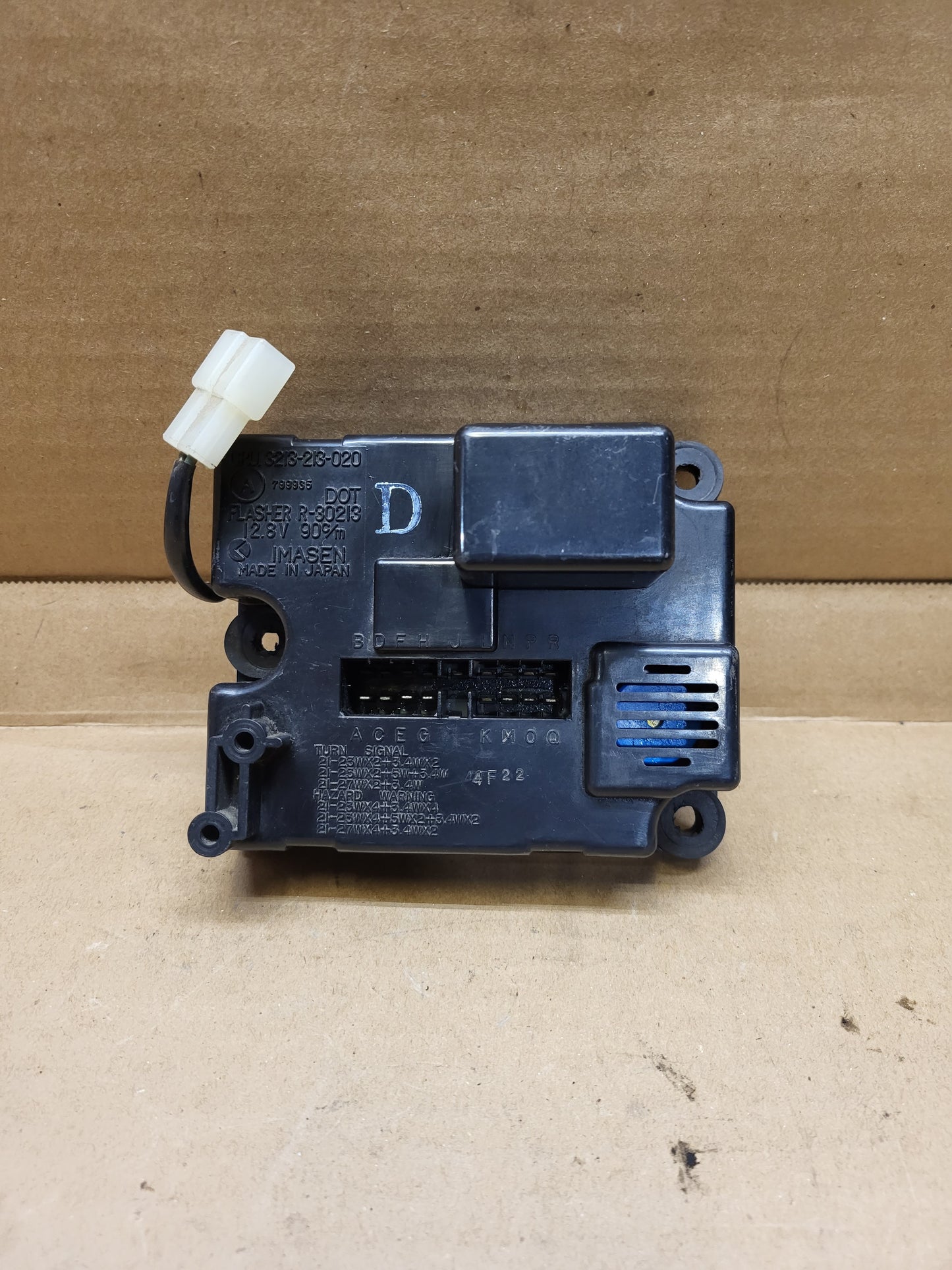 1984-1985 Mazda RX7 FB Flasher Module