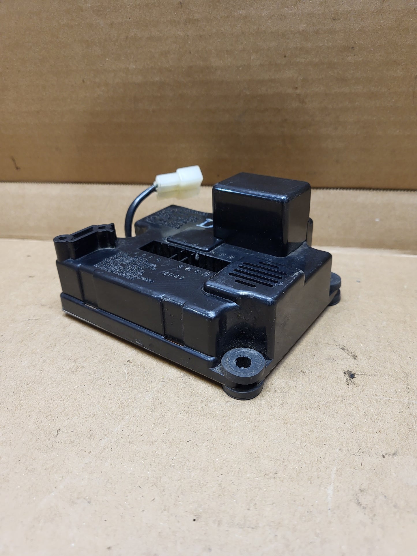 1984-1985 Mazda RX7 FB Flasher Module