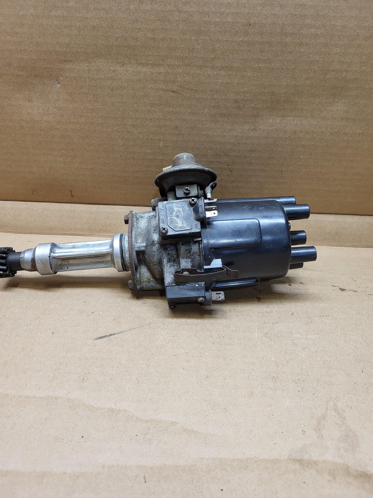1981-1985 Mazda RX7 Electronic Distributor