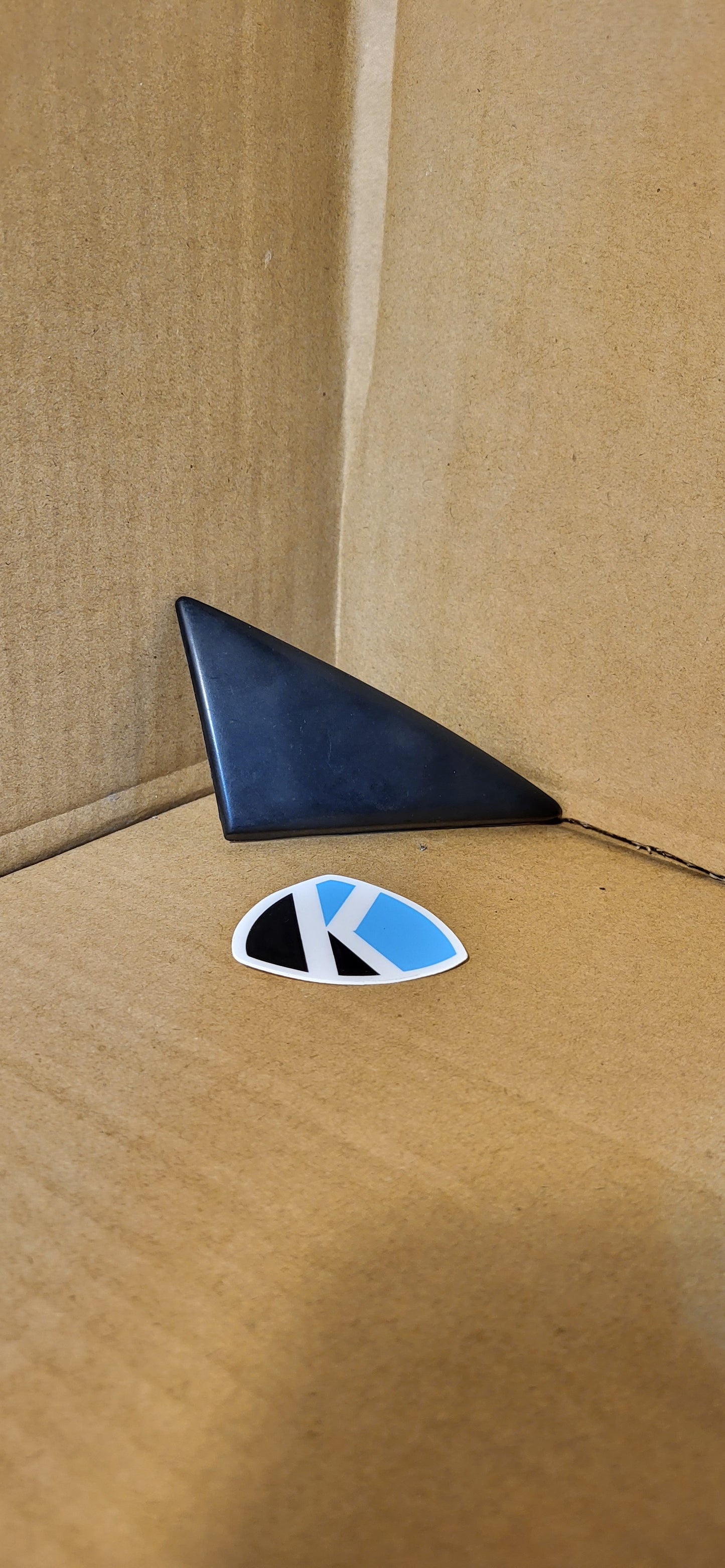 1979-1980 Mazda RX7 SA Rear Quarter Glass Trim Triangle