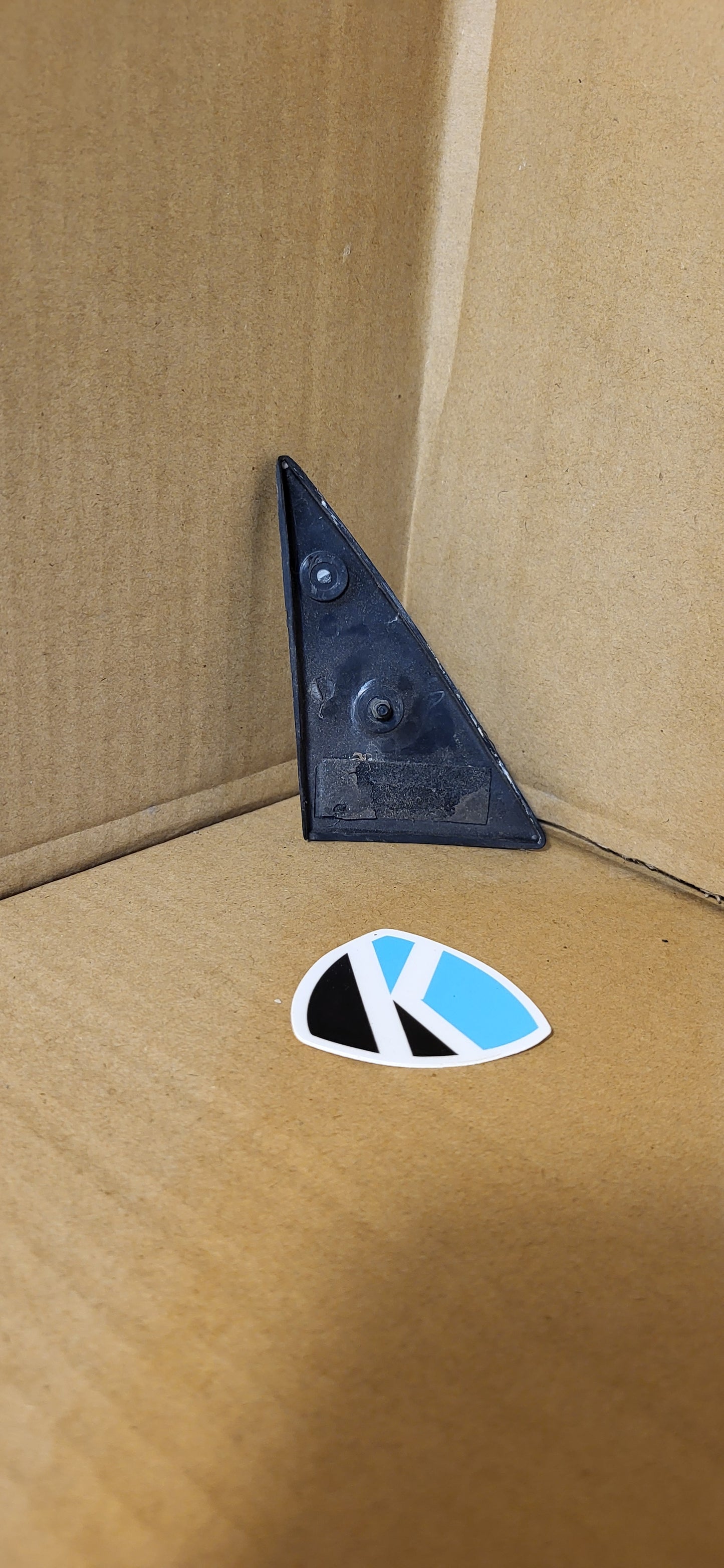1979-1980 Mazda RX7 SA Rear Quarter Glass Trim Triangle