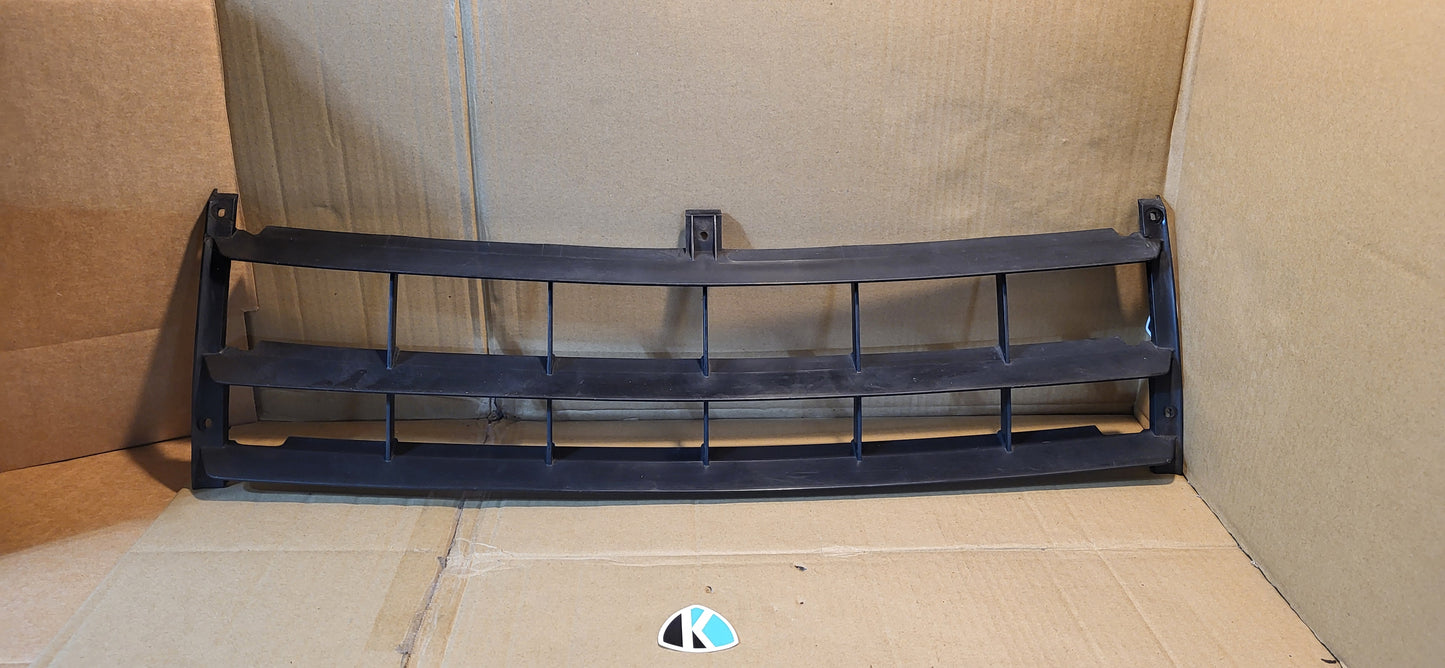 1979-1980 Mazda RX7 SA Front Grille S1