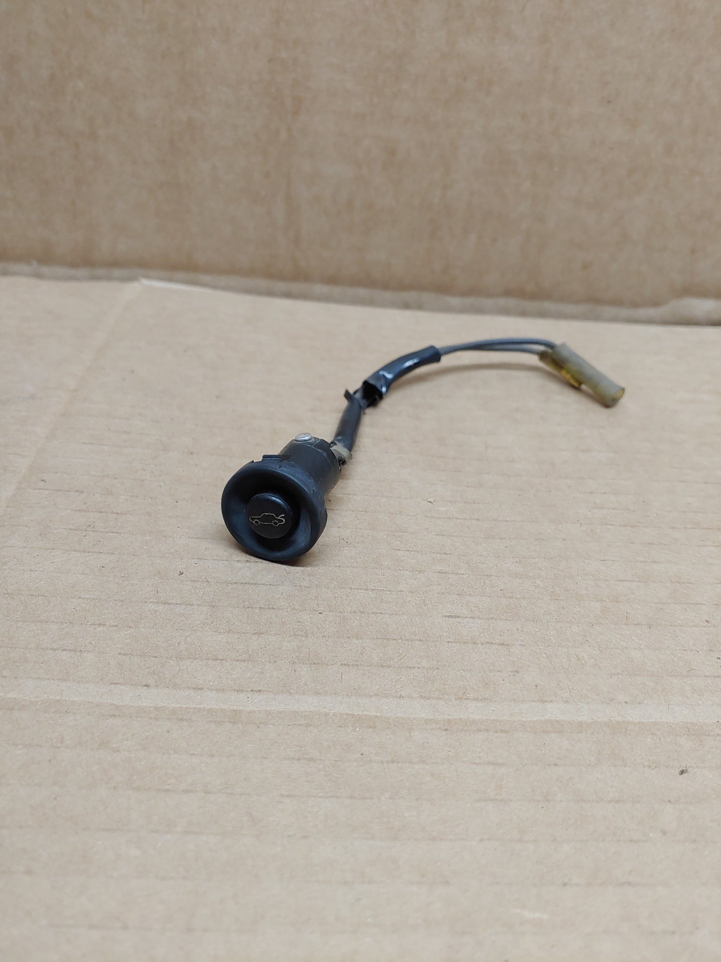 1979-1980 Mazda RX7 SA Trunk Hatch Release Opener Switch