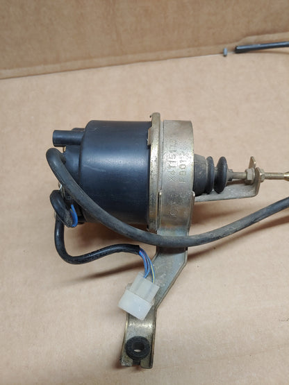 1986-1991 Mazda RX7 Cruise Control Actuator Servo Motor