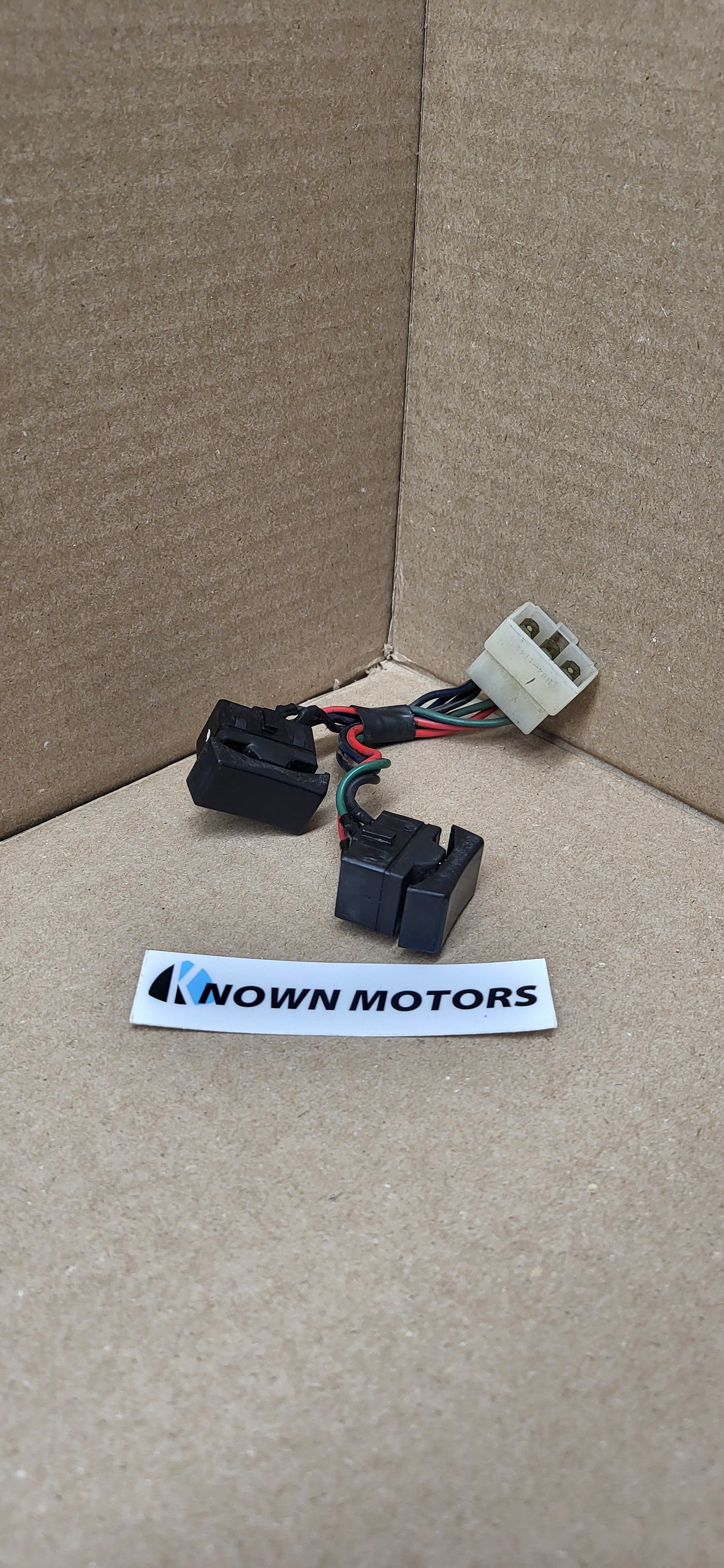 1984-1985 Mazda Rx7 GSL GSLSE Power Window Switch