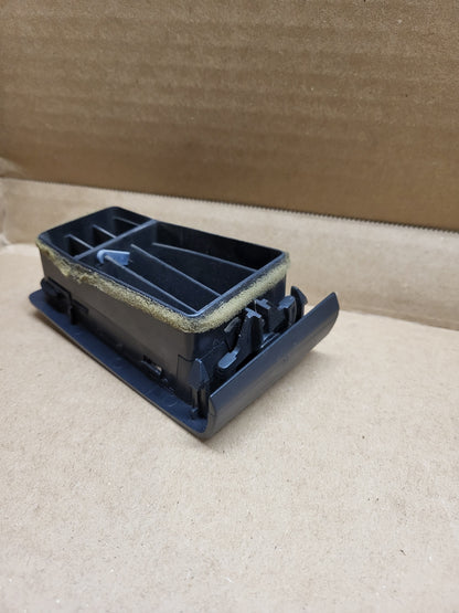 1984-1985 Mazda Rx7 FB Side Vent