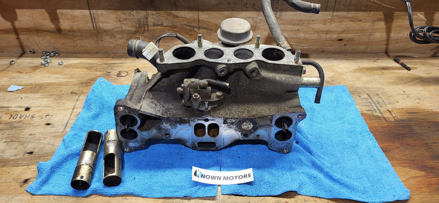 1984-1985 Mazda RX7 GSL-SE Intake Manifold