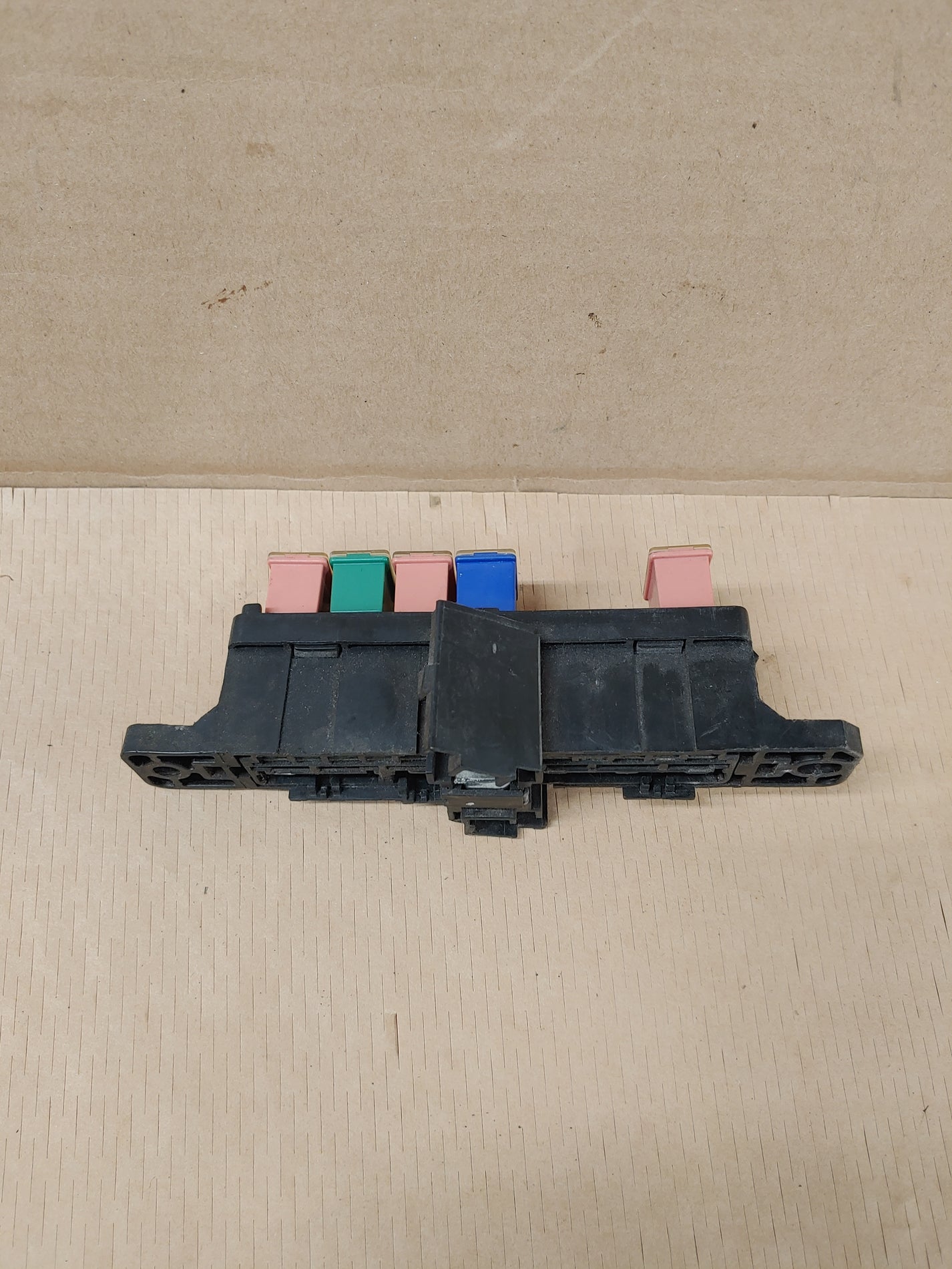 1986-1991 Mazda RX7 FC Engine Bay Fuse Box – knownmotors