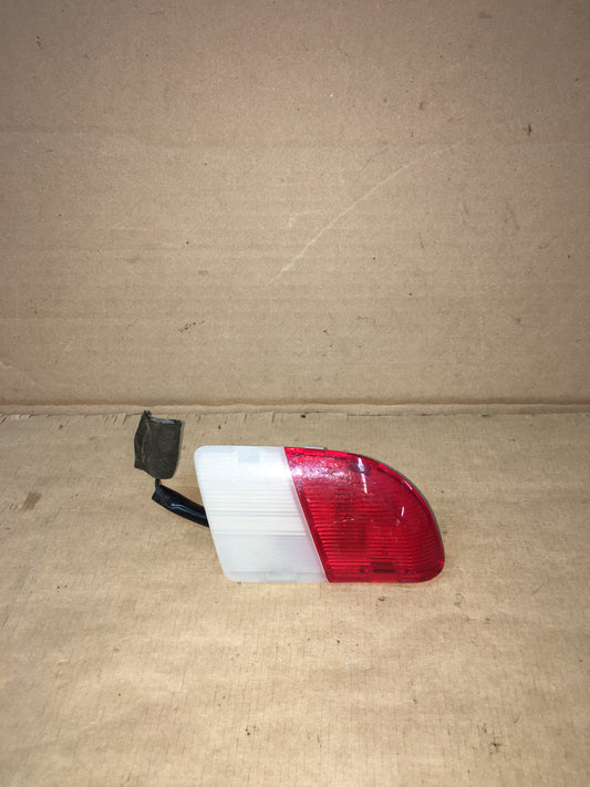 1986-1991 Mazda RX7 Left Driver Side Door Courtesy Light Lamp Red White Vert